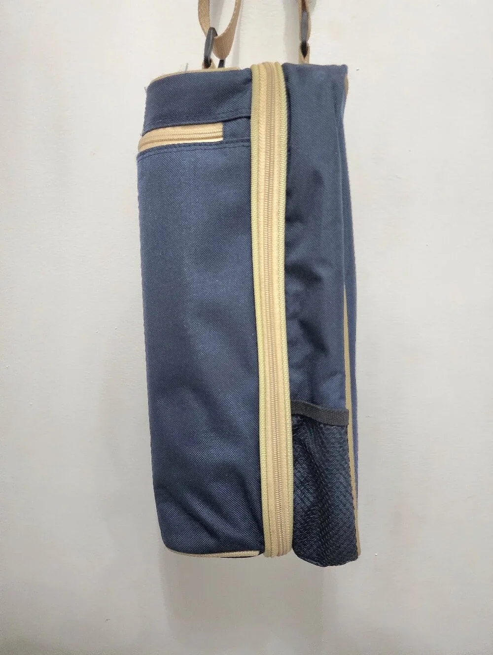 Canvas Insulated Beverage Carrier Holder. New No Tags